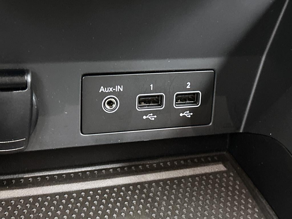 Renault Captur 1.3 tce 140 intens | trekhaak |