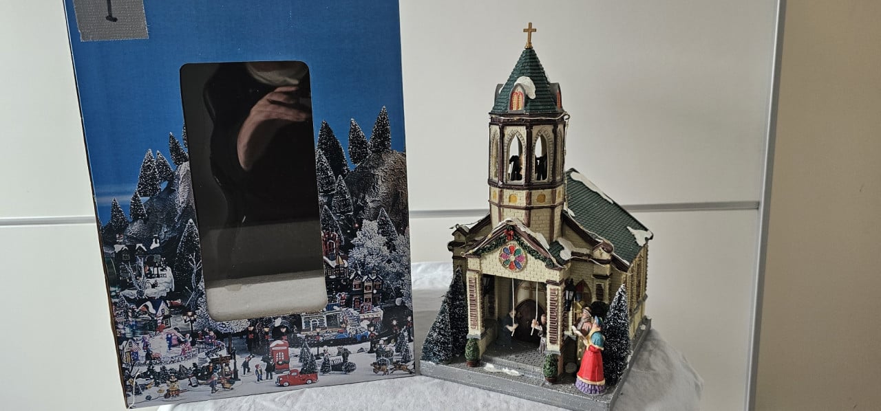 Compleet Kerstdorp met accessoires (advertentie 1 van 3)