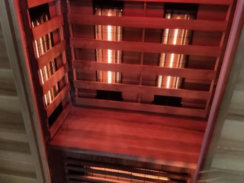Infra rood sauna 2 persoons bxdxh : 120x100x190 cm