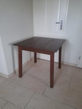 Eiken tafel 80 x 80 x 74H (in goede nette staat )