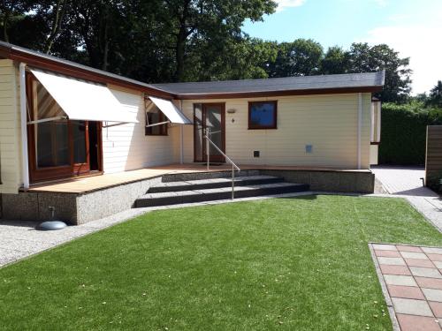 L-vormig chalet te huur in Putten(Veluwe)