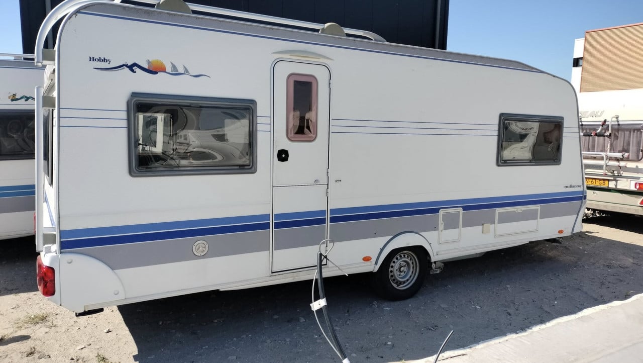 Hobby 560 UF met zakluifel