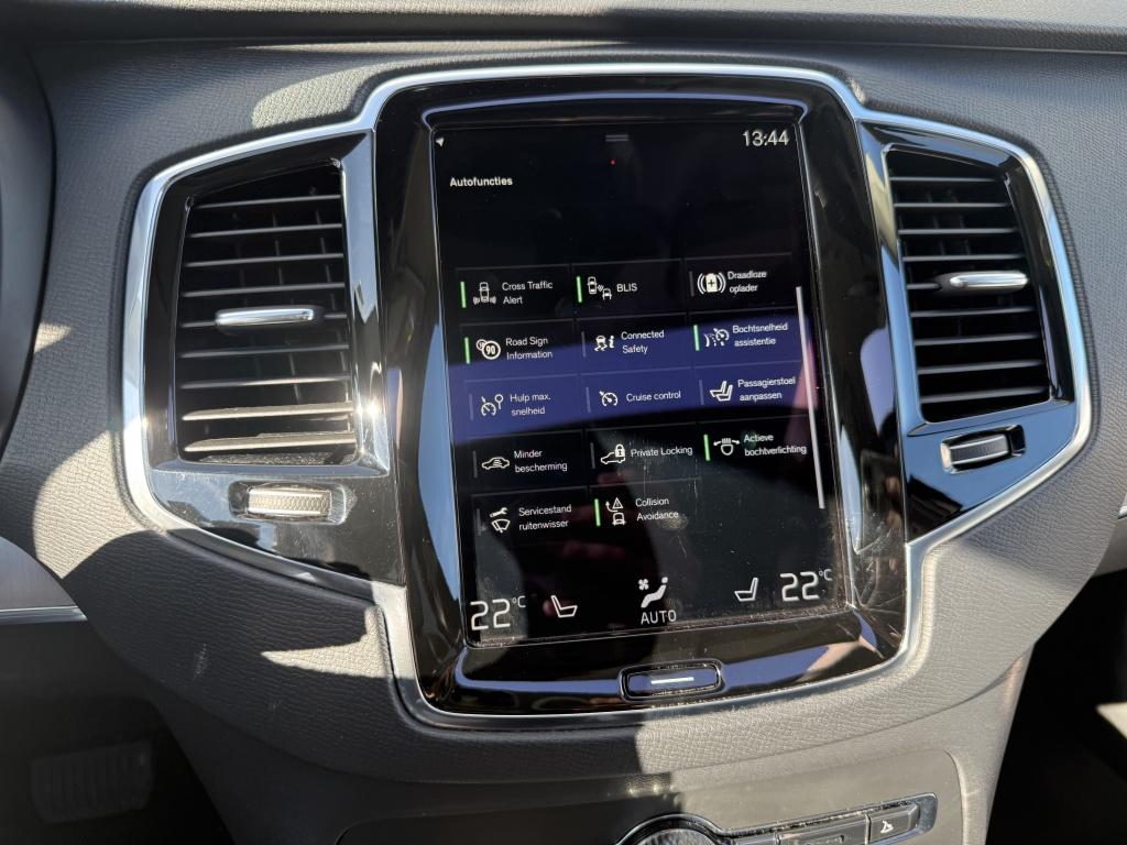 Volvo XC90 t8 390pk recharge inscription| panodak| luchtvering| trekhaak| 3