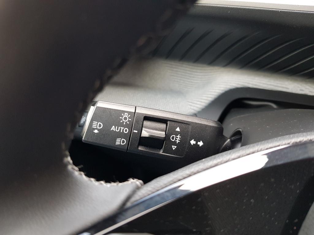 Citroen C3 max 1.2 turbo 100pk nieuw model