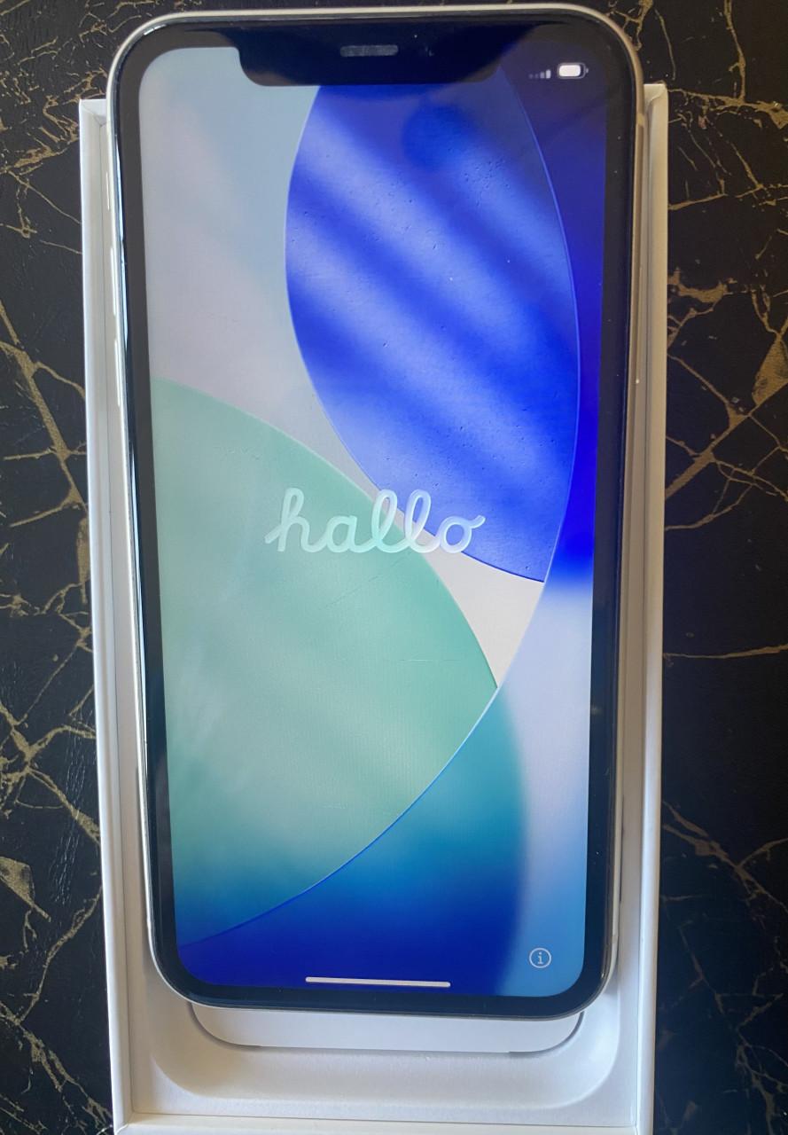 IPhone 11 - 64 Gb