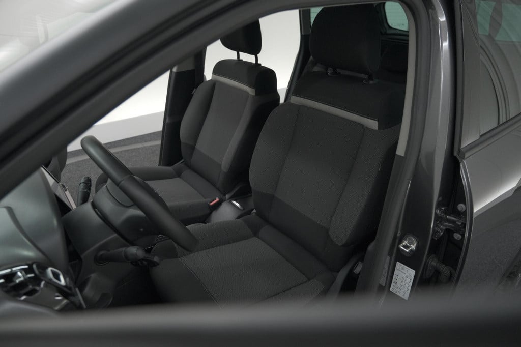 Citroen C3 Aircross puretech 130 eat6 max | camera | navigatie | apple carp