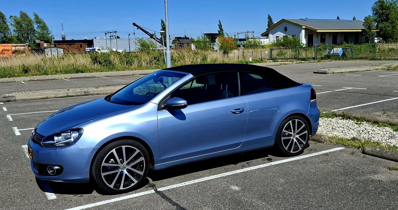 VW GOLF CABRIO
