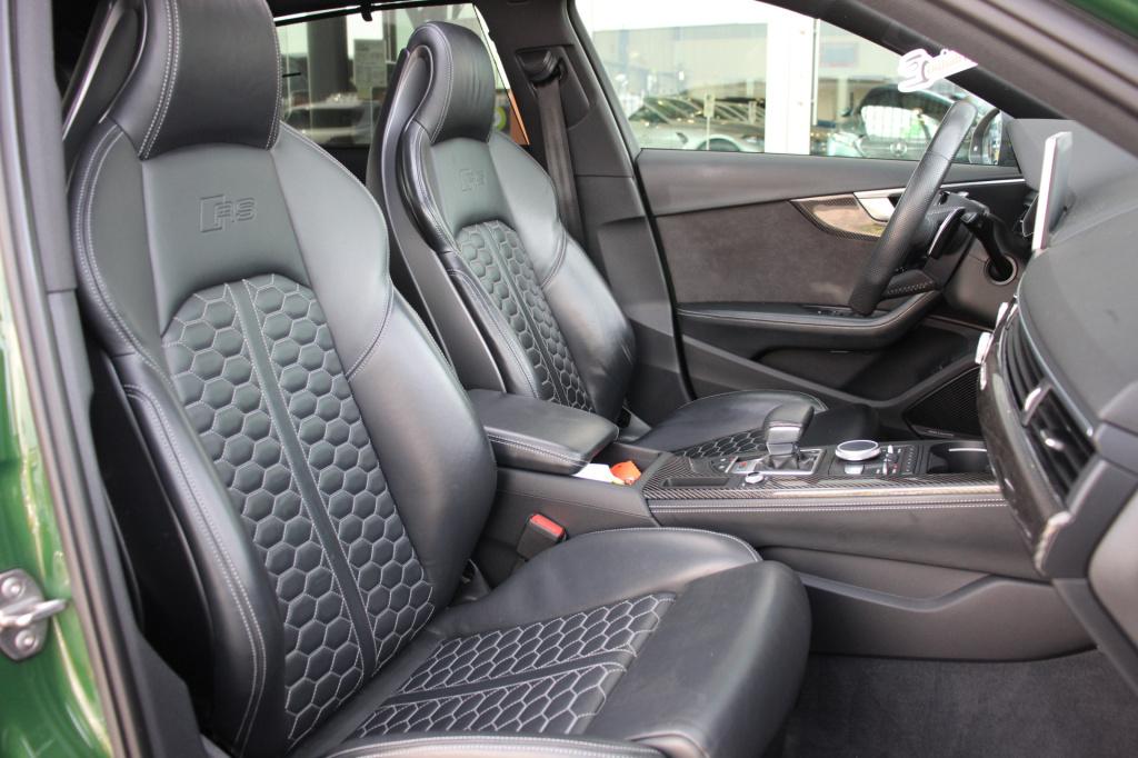 Audi Rs4 a4 avant 2.9 tfsi quattro pro line plus | pano | carbon | massage 