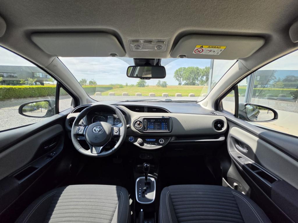 Toyota Yaris 1.5 hybrid dynamic | carplay | trekhaak | cruise control | cam