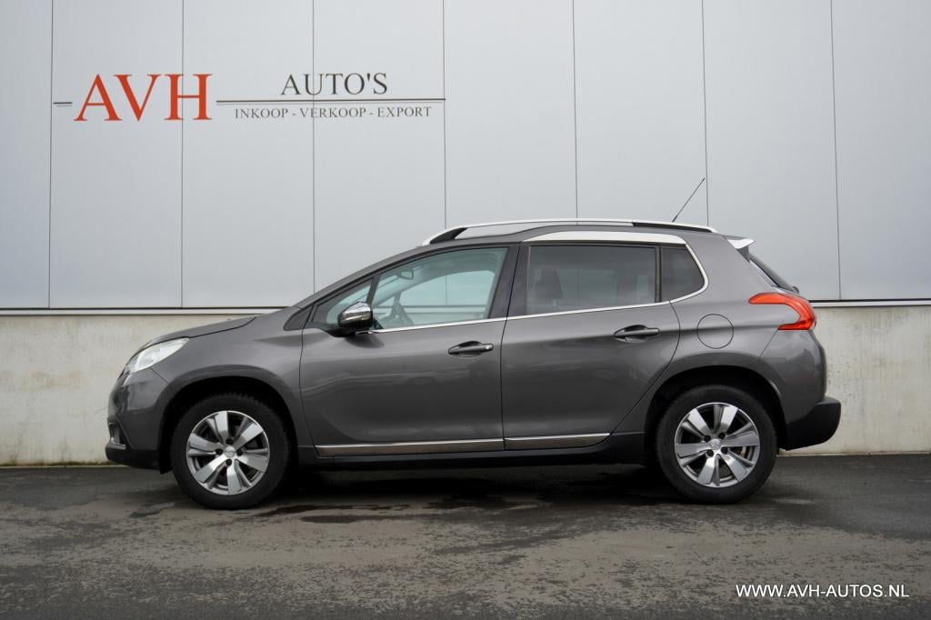 Peugeot 2008 1.2 puretech allure