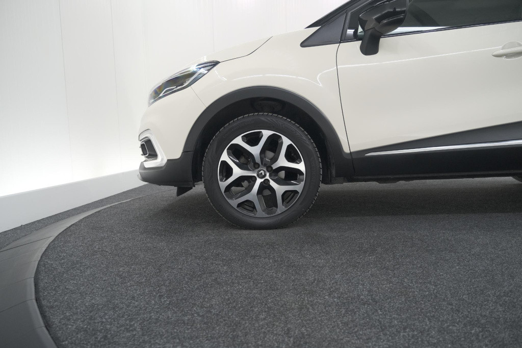 Renault Captur tce 90 intens | trekhaak | camera | navigatie | parkeersenso
