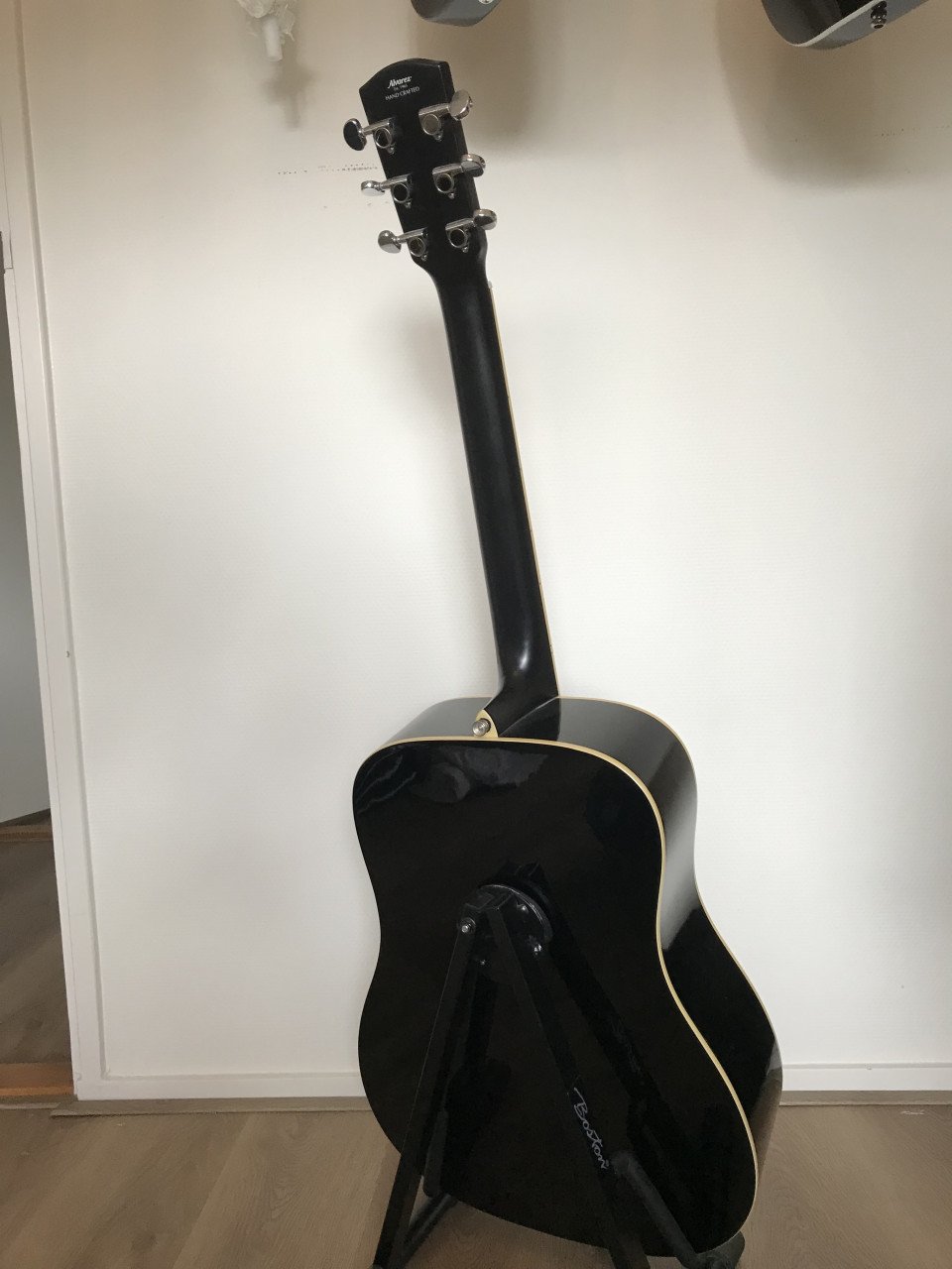 Alvarez gitaar