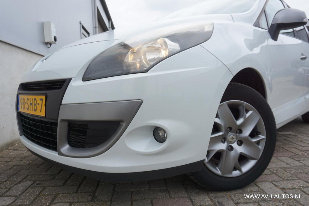 Renault Scenic 1.4 tce parisienne