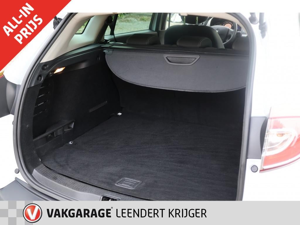 Renault Megane 1.4 tce dynamique|trekhaak|12 maanden bovag garantie|rijklaa