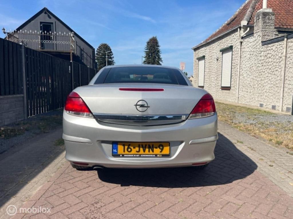 Opel Astra twintop 1.6 cosmo