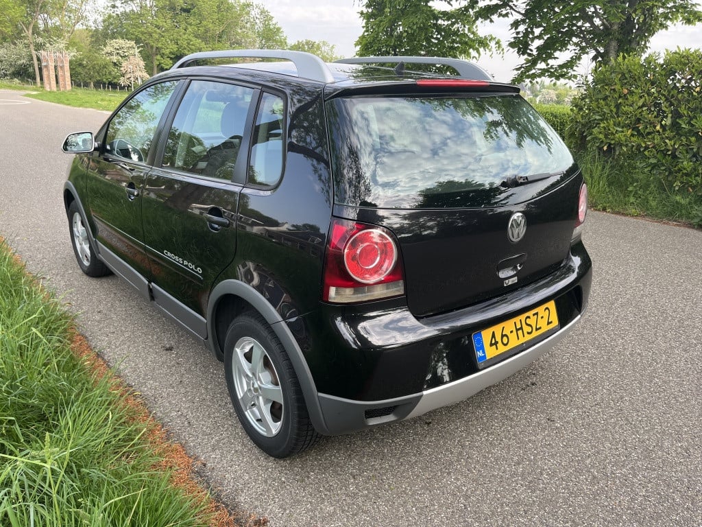 Volkswagen Polo 1.4-16v cross