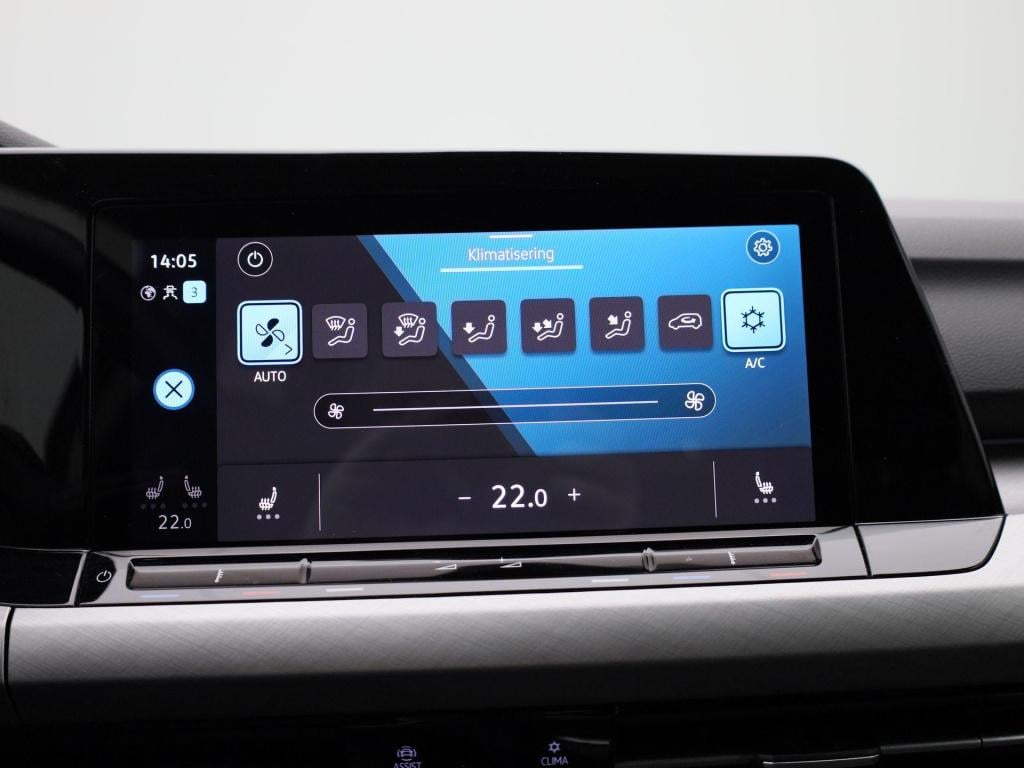 Volkswagen Golf 1.5 tsi life | navigatie | apple carplay / android auto | c