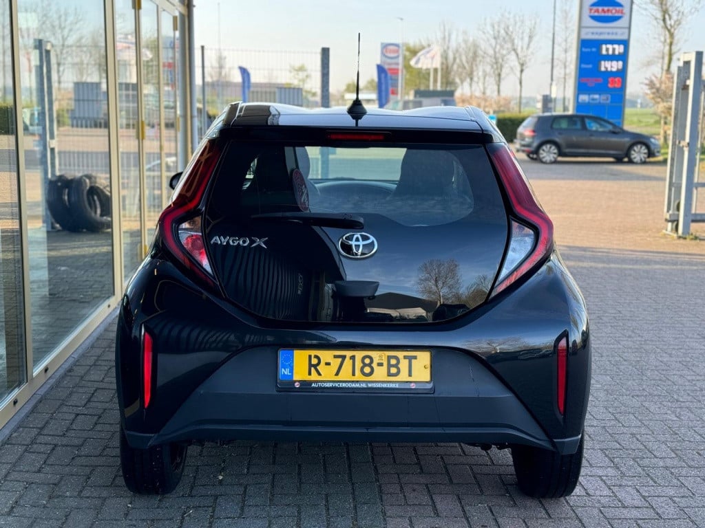 Toyota Aygo x 1.0 vvt-i mt play