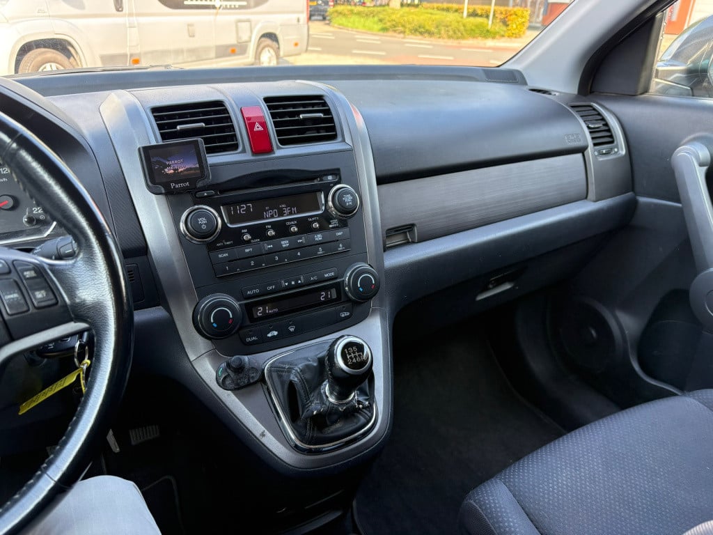 Honda CR-V 2.0i elegance