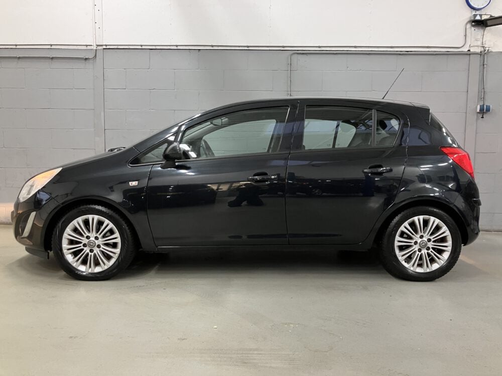 Opel Corsa 1.4 Turbo Cosmo
