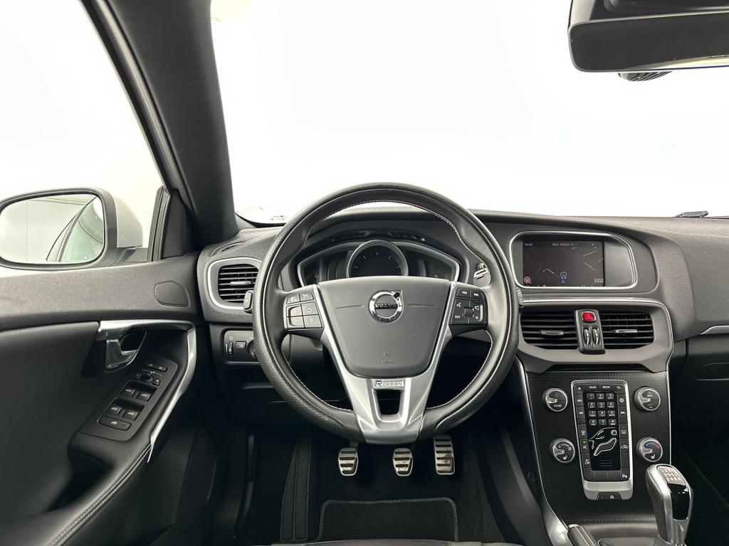 Volvo V40 1.5 t2 r-design