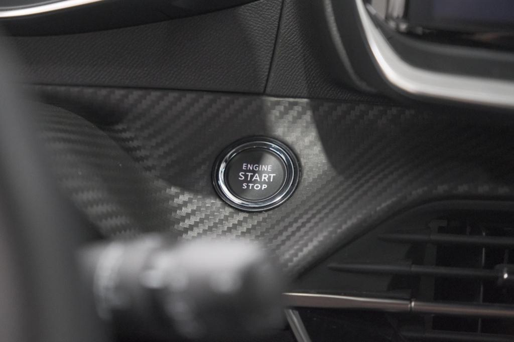 Peugeot 208 1.2 hybrid 145 e-dcs6 gt | alcantara pakket | camera | apple ca