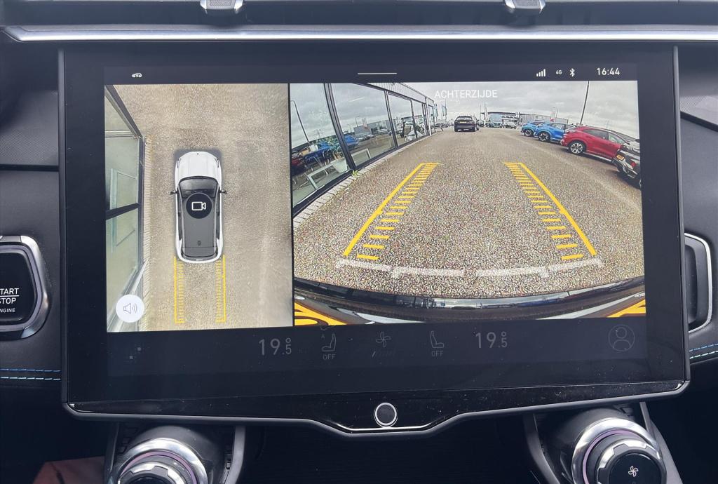 Lynk & Co 01 1.5 261pk phev 7dcth , panodak , adaptive cc , carplay