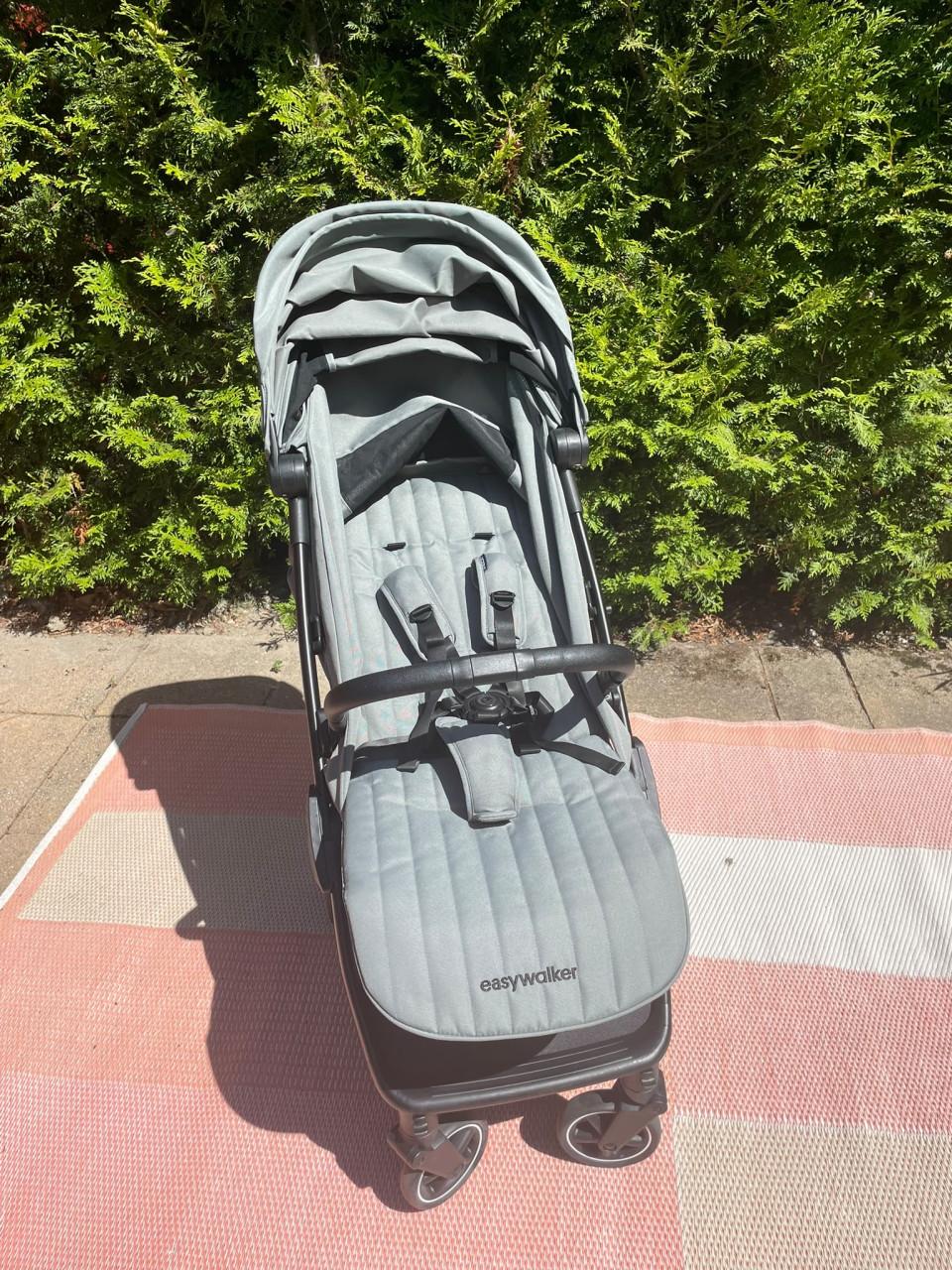 Easywalker Jackey 2 Buggy – Groen – Zeer nette staat