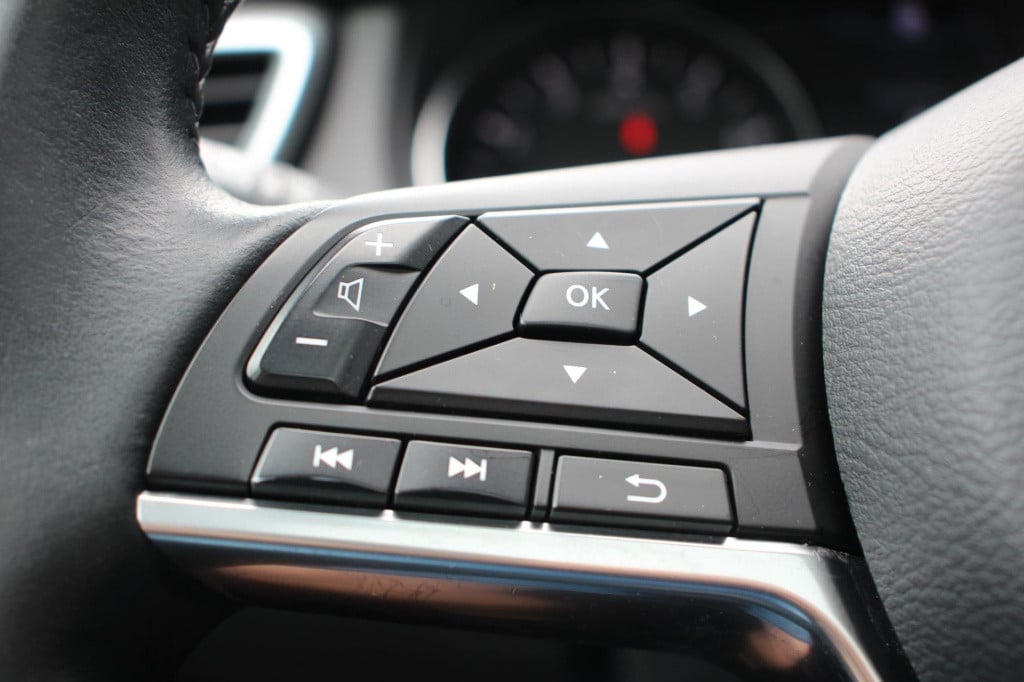 Nissan Qashqai 1.6 tekna + - pano - leder - bose - trekhaak - dab - led - s