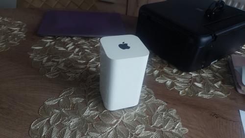 Apple AirPort Router