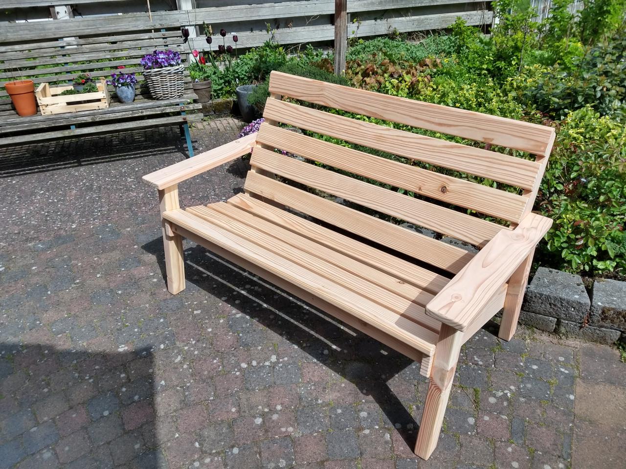 Comfortabele tuinbank