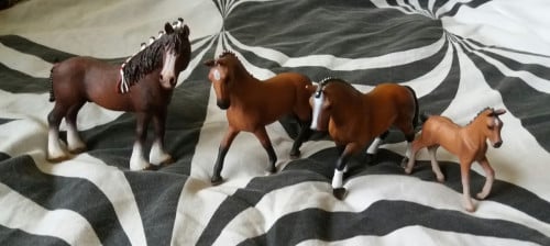 Set 4 schleich paarden