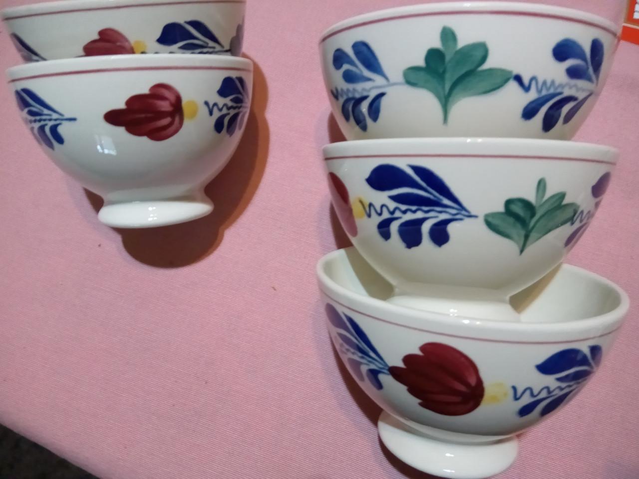 Veel oud Boerenbont. Villeroy en boch