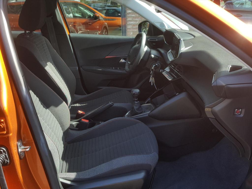 Peugeot 2008 active pack 1.2 puretech 100pk cruise & climate control | acht