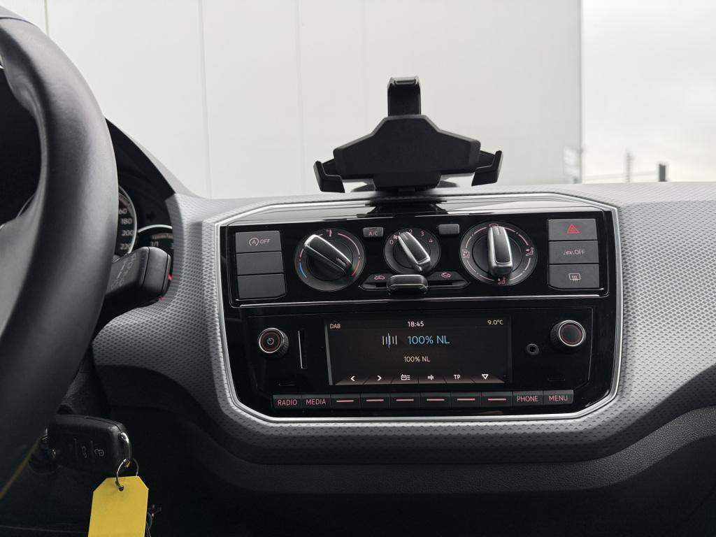 Volkswagen UP! 1.0 active 65pk | cruise | camera