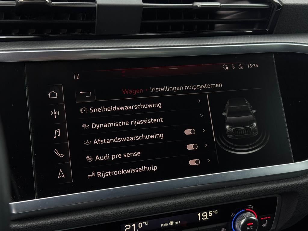 Audi Q3 35 tfsi * matrix led * stoelverwarming * adaptive cruise control