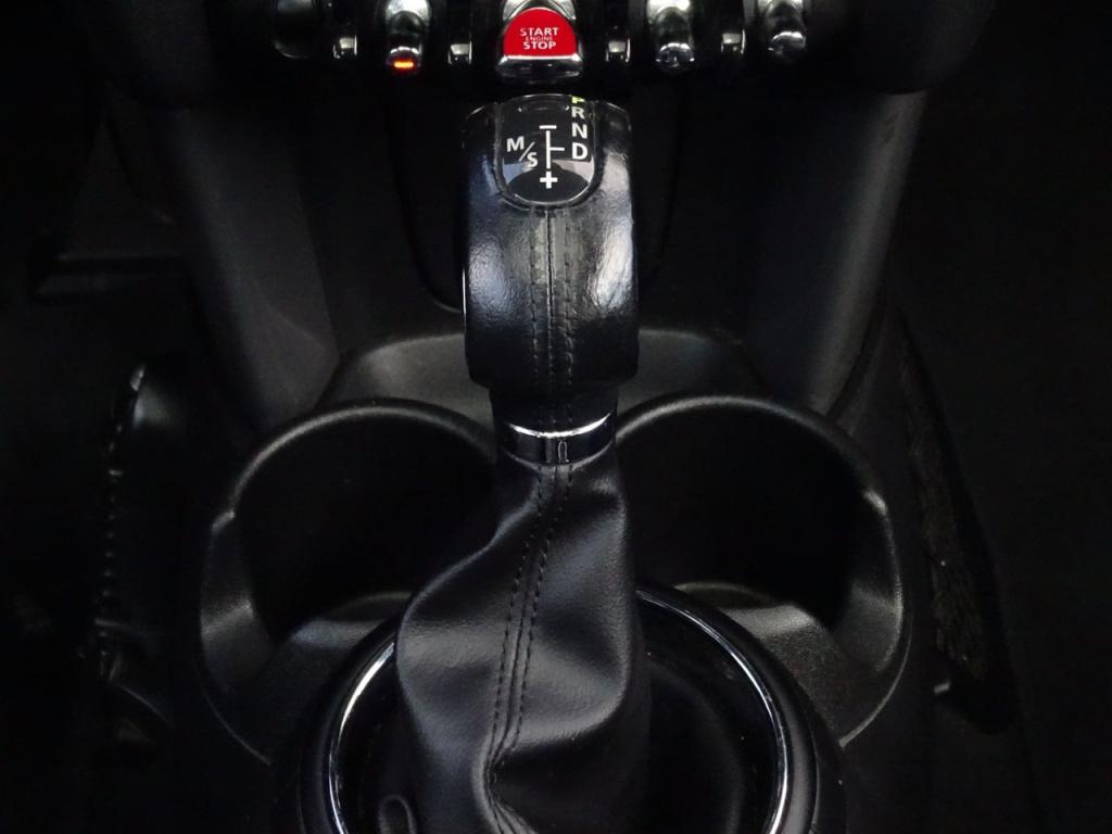 Mini Cooper mini 1.5 chili automaat | hud | pano | led