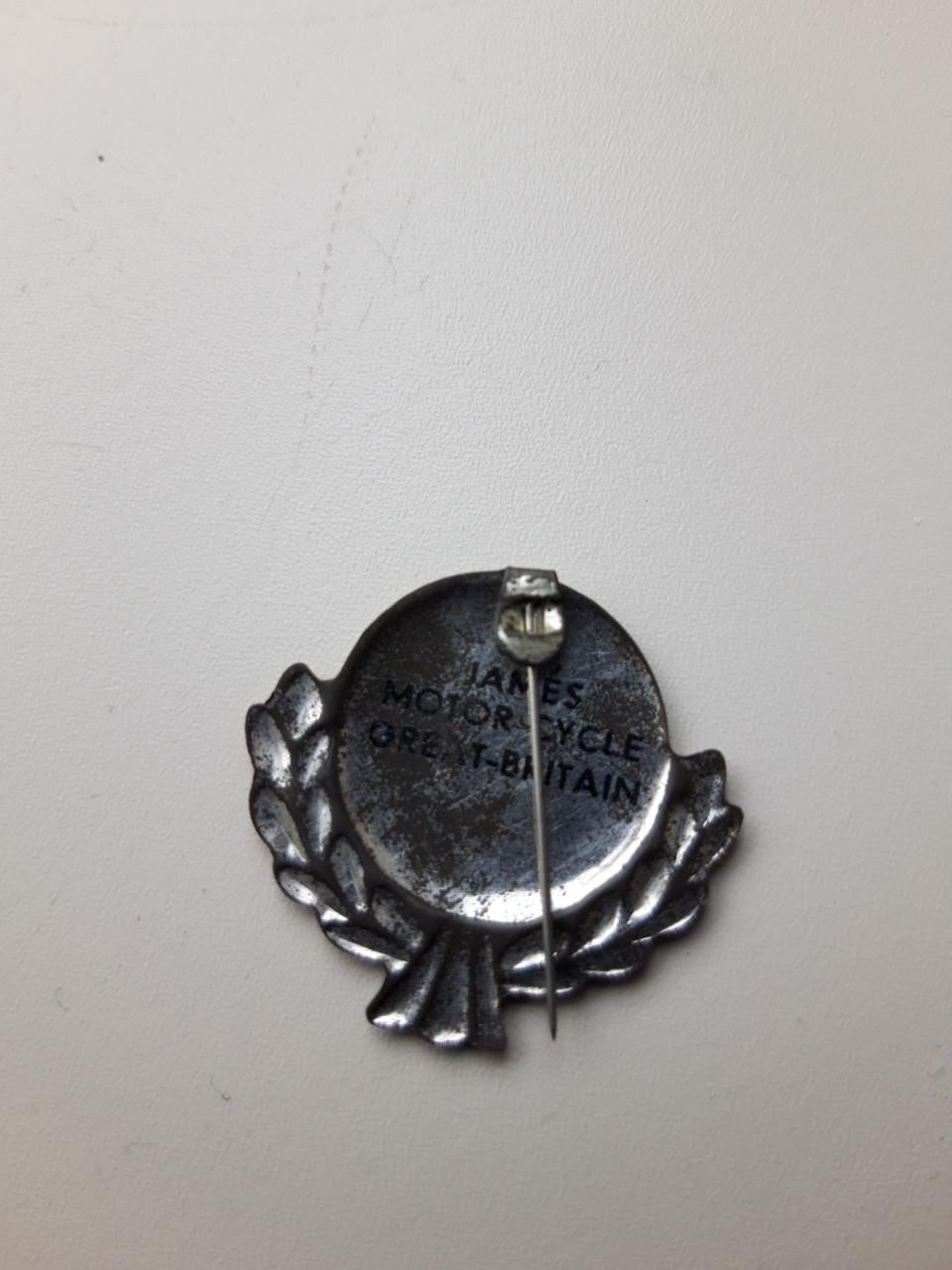 Speldje: James Motorcycles GB