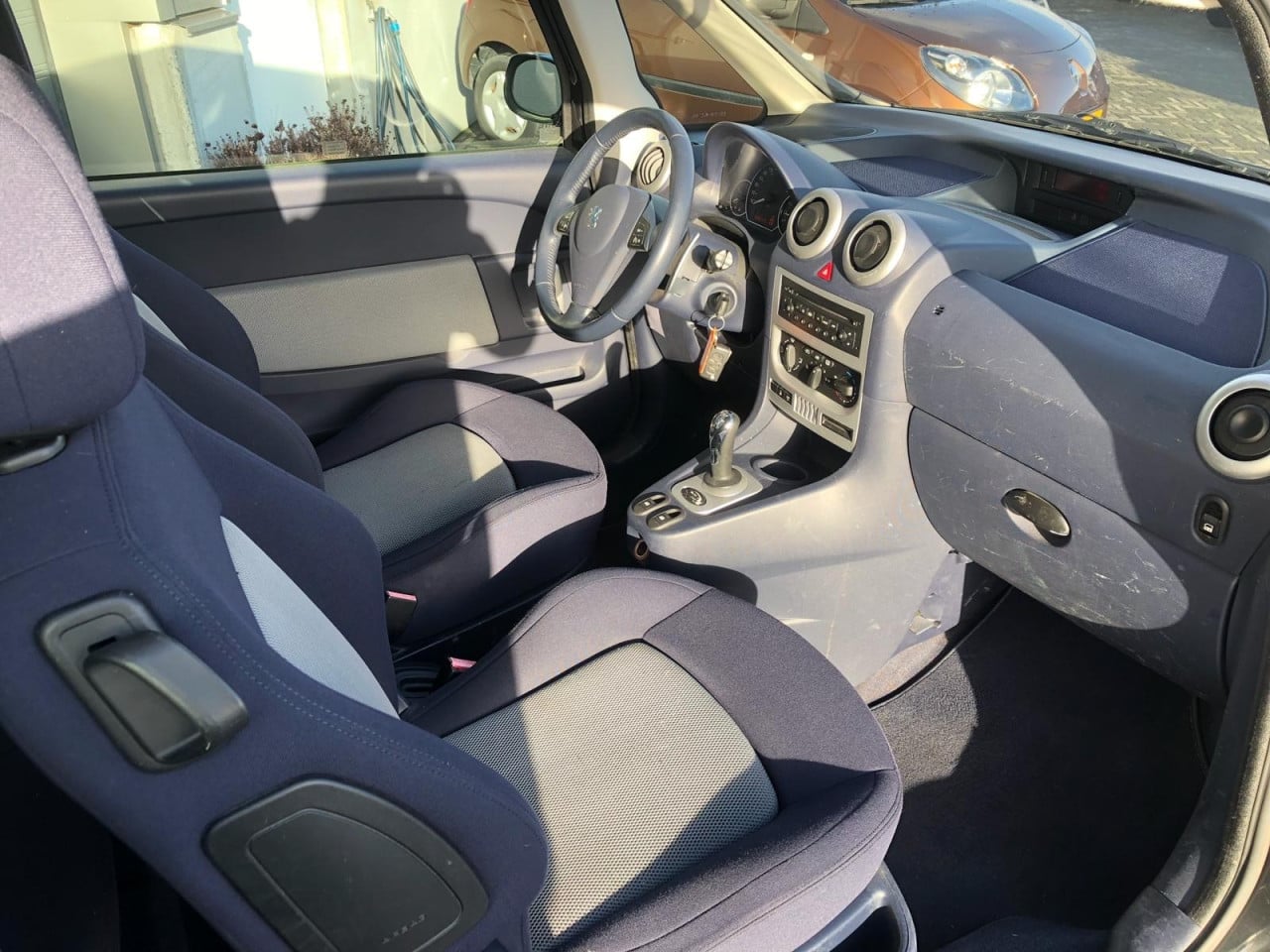 Peugot 1007 1.6 Sporty automaat