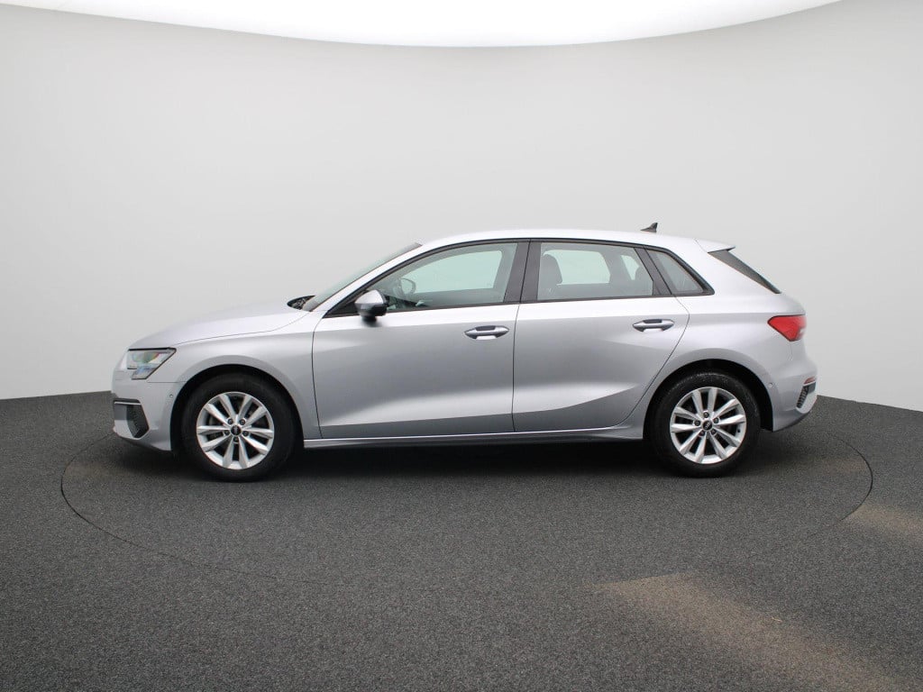 Audi A3 sportback 35 tfsi pro line | automaat | lmv | parkeer sensoren | pa