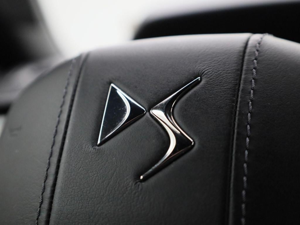 Ds Ds 3 crossback e-tense bastille 50 kwh | virtual cockpit | navigatie | l