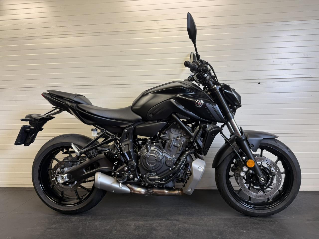 Jonge en gave Yamaha MT-07 bj 2021 slechts 1700km!