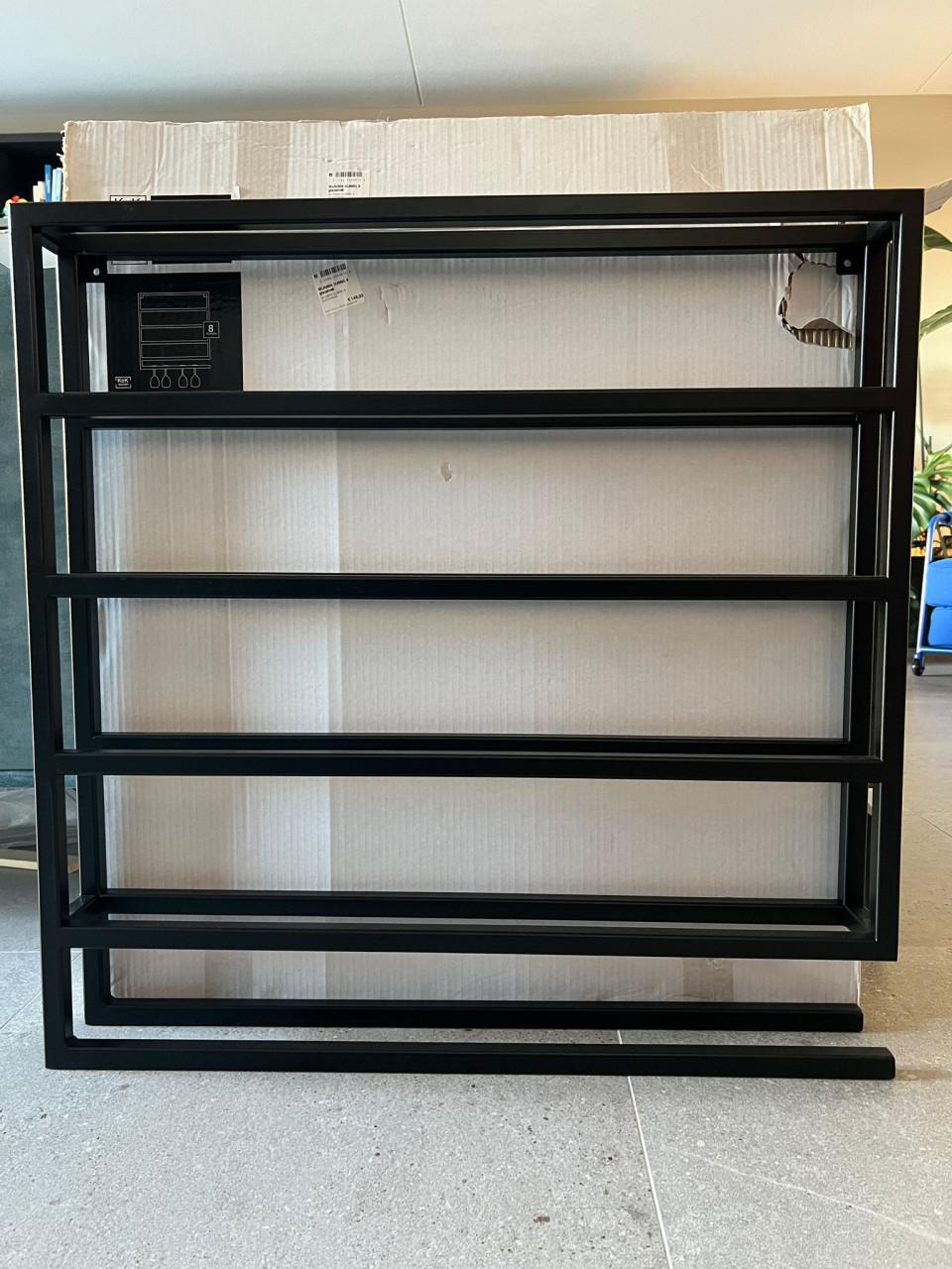 Wijnrek van KeK Wonen