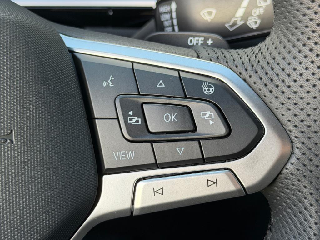 Volkswagen T-roc 1.5 tsi 150pk dsg r-line | camera | keyless | elek. achter