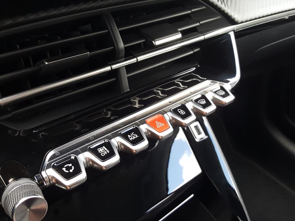 Peugeot 208 allure 1.2-100pk apple carplay & android auto | navi | cruise &