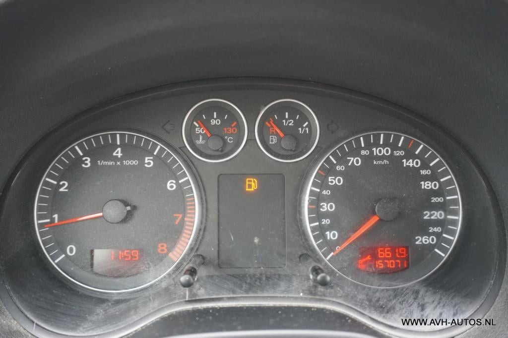 Audi A3 1.6 attraction