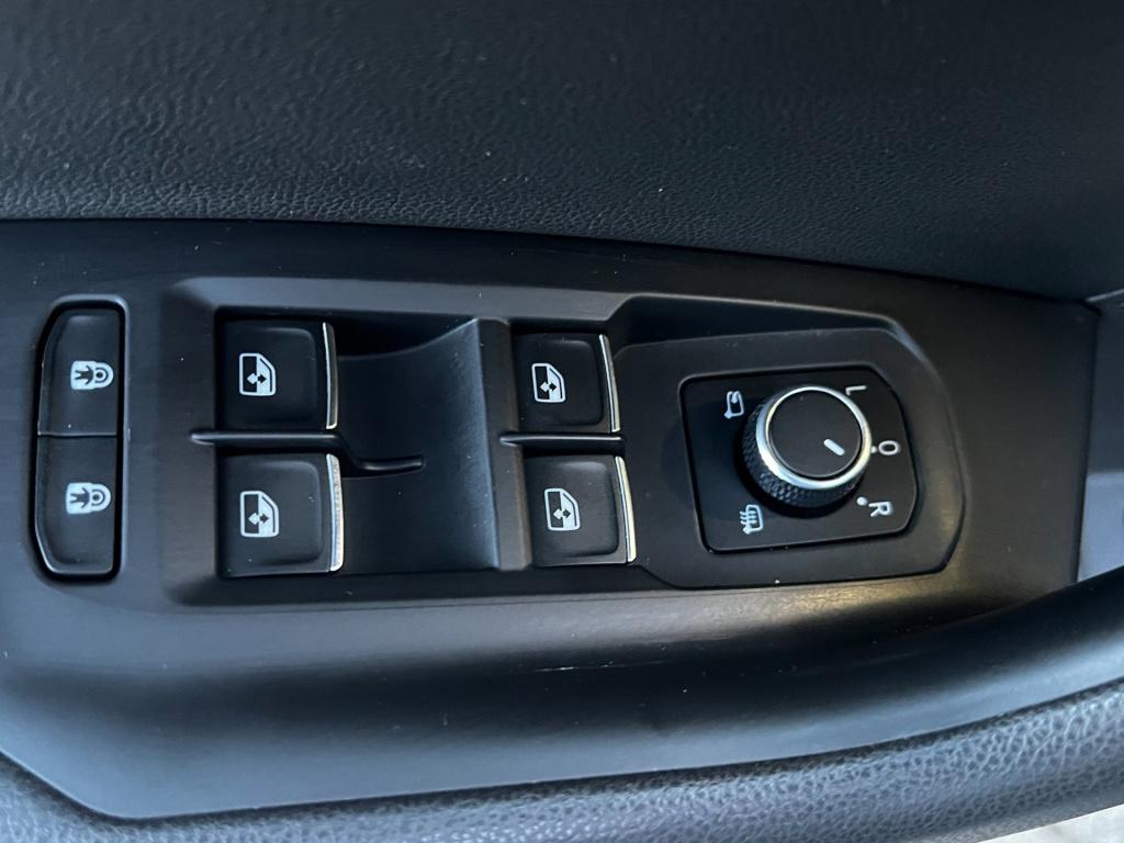 Volkswagen Touareg 3.0 tsi r ehybrid 4motion 462 pk, panodak, leer, luchtve