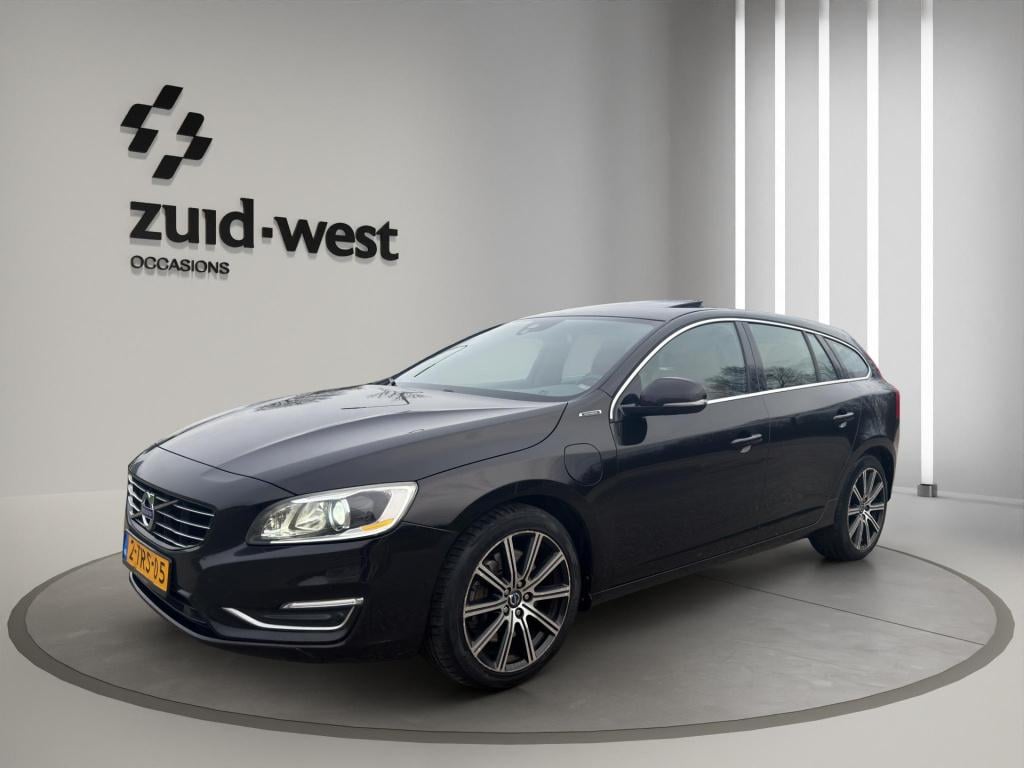 Volvo V60 2.4 d6 awd plug-in hybrid summum leer dakraam