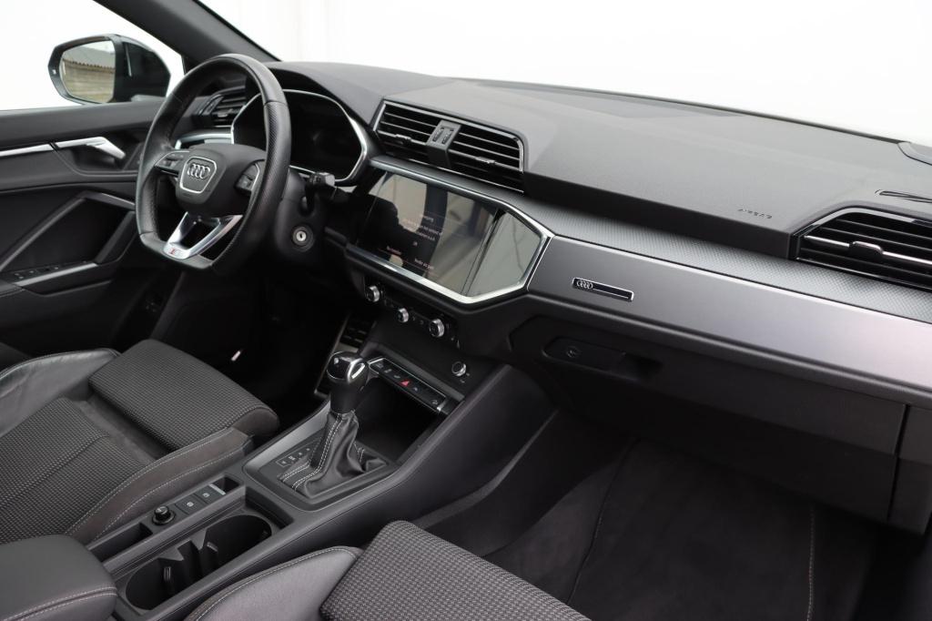 Audi Q3 sportback 45 tfsi e s edition 245pk s tronic | soh 94% |