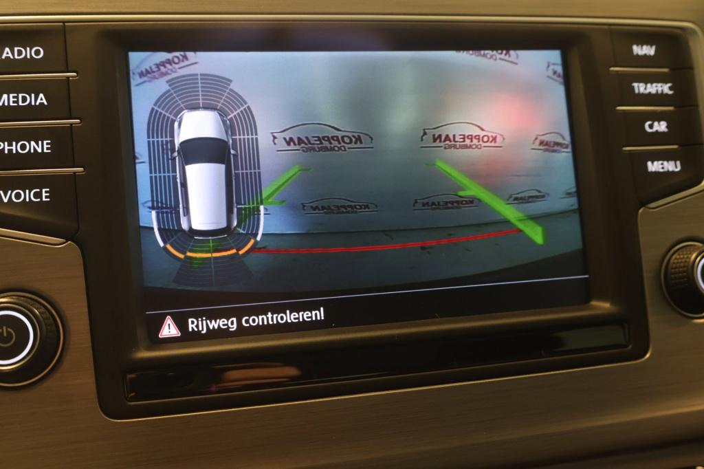 Volkswagen Golf 1.0 tsi connected series nl auto, carplay, all season bande